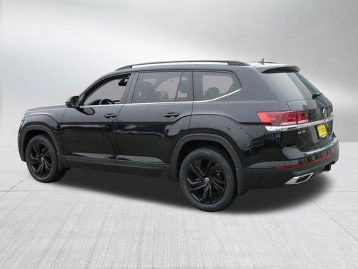 2023 Volkswagen Atlas 3.6L SE w/Technology
