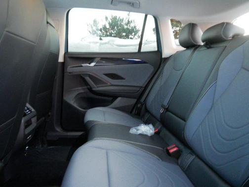 2026 Volkswagen Tiguan 2.0T SE 4MOTION