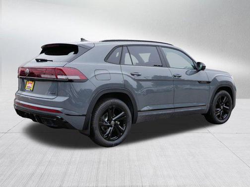 2026 Volkswagen Atlas Cross Sport 2.0T SEL