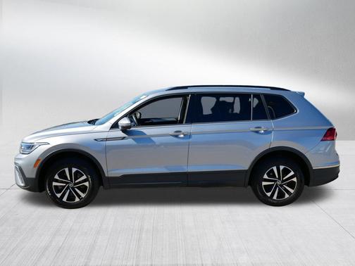 PYRITE SILVER 2024 Volkswagen Tiguan 2.0T S 4MOTION