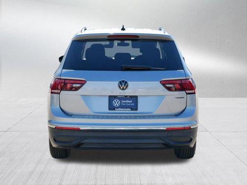 PYRITE SILVER 2024 Volkswagen Tiguan 2.0T S 4MOTION