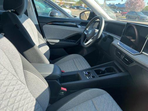 deep black pearl 2026 Volkswagen Tiguan 2.0T S 4MOTION