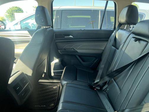 2022 Volkswagen Atlas 2.0T SE