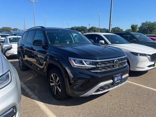 2022 Volkswagen Atlas 2.0T SE