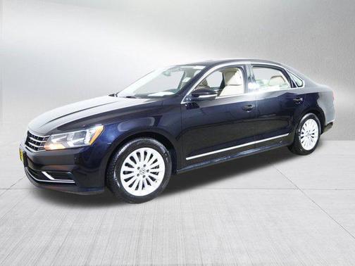 2017 Volkswagen Passat 1.8T SE