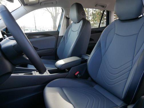 2026 Volkswagen Tiguan 2.0T SE 4MOTION