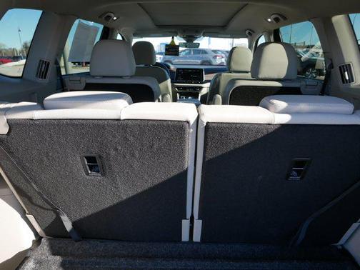 2026 Volkswagen Atlas 2.0T SEL