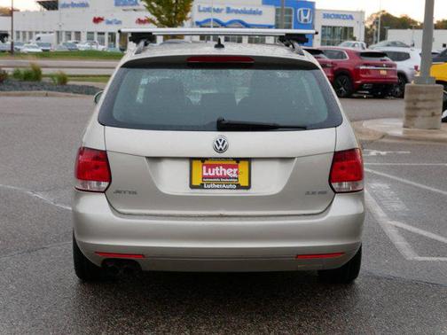 2013 Volkswagen Jetta SportWagen SE