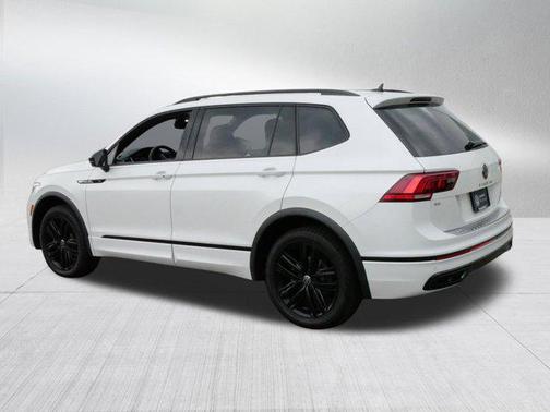 2022 Volkswagen Tiguan 2.0T SE R-Line Black 4MOTION