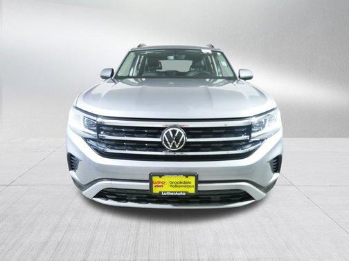 2022 Volkswagen Atlas 3.6L SE w/Technology