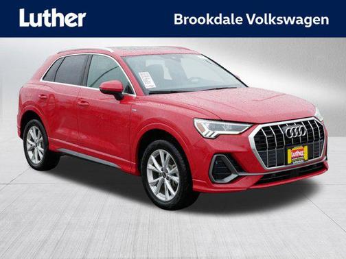 Mythos Black Metallic 2025 Audi Q3 Premium 45 TFSI S line quattro Tiptronic