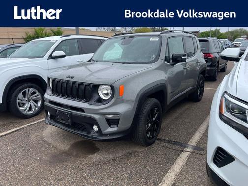 Sting-Gray Clearcoat 2022 Jeep Renegade Altitude