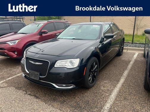 Gloss Black 2016 Chrysler 300 S