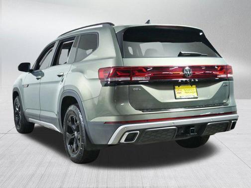 2024 Volkswagen Atlas 2.0T SEL