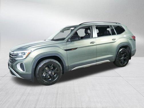 2024 Volkswagen Atlas 2.0T SEL