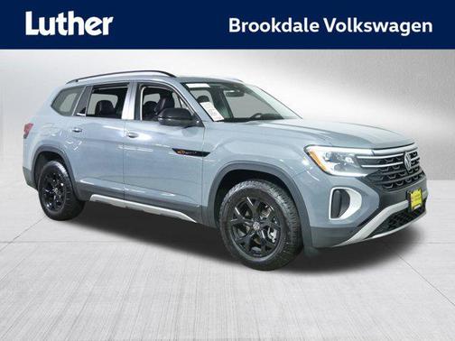 2024 Volkswagen Atlas 2.0T SE w/Technology 4MOTION