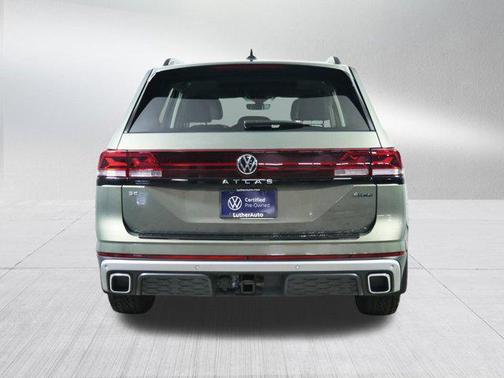 2024 Volkswagen Atlas 2.0T SE w/Technology 4MOTION