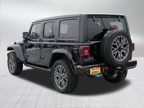 2024 Jeep Wrangler 4xe High Altitude