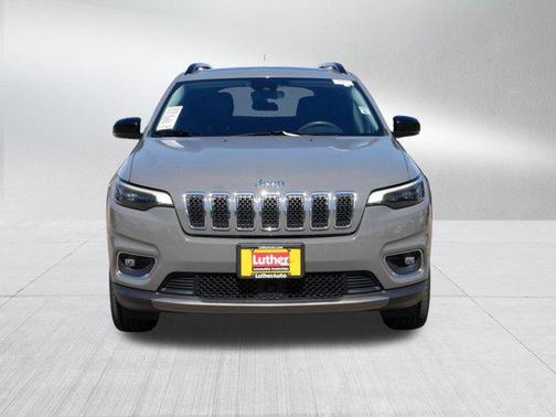 Sting-Gray Clearcoat 2022 Jeep Cherokee Limited