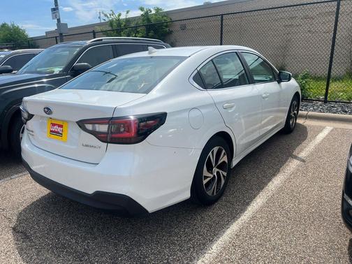 Crystal White Pearl 2022 Subaru Legacy Premium