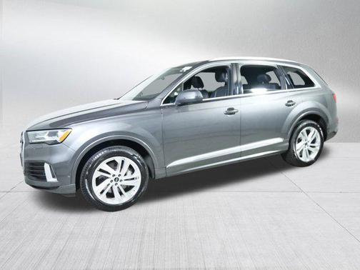 2022 Audi Q7 45 Premium