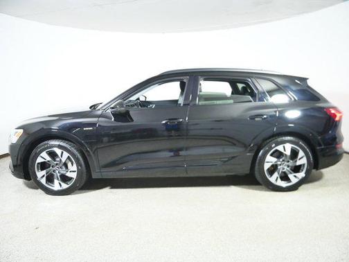 2021 Audi e-tron Premium