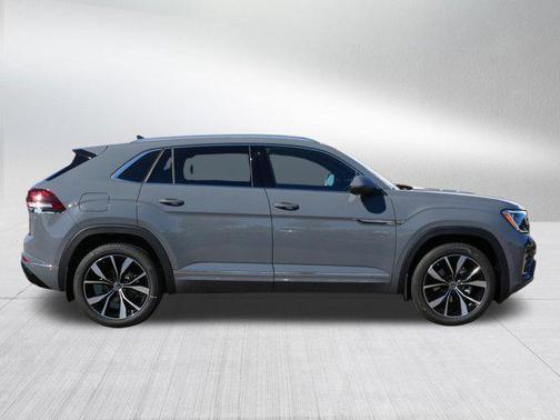 2026 Volkswagen Atlas Cross Sport 2.0T SEL Premium