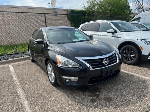 Super Black 2013 Nissan Altima 2.5 SL