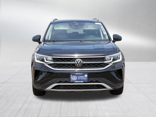 Deep Black Pearl 2023 Volkswagen Taos 1.5T SEL