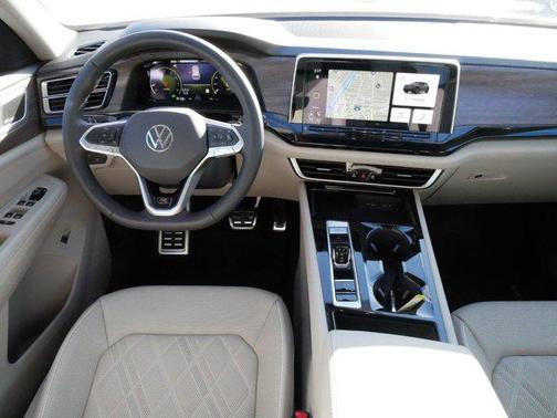 2025 Volkswagen Atlas 2.0T SEL Premium R-Line 4MOTION