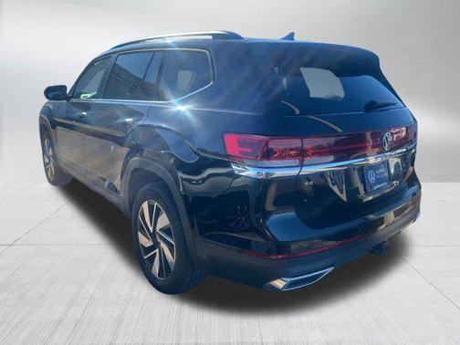 2024 Volkswagen Atlas 2.0T SE w/Technology 4MOTION