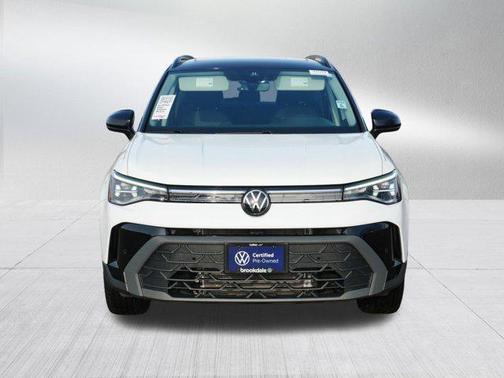 2025 Volkswagen Taos 1.5T SE Black