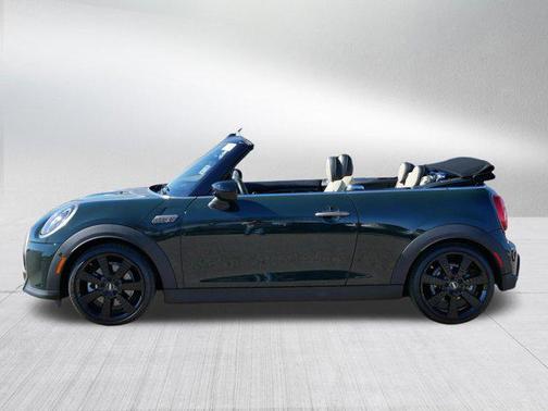 John Cooper Works Rebel Green 2023 MINI Convertible Cooper S
