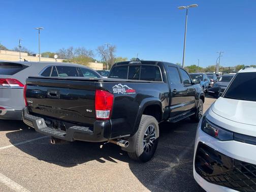 Black 2016 Toyota Tacoma SR5