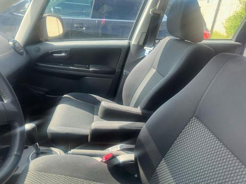 Super Black Metallic 2013 Suzuki SX4 Premium