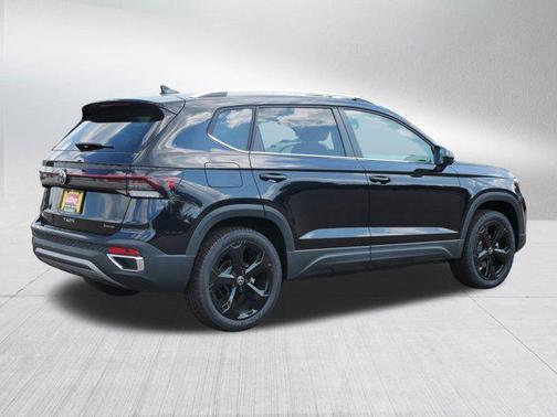 2025 Volkswagen Taos 1.5T SEL