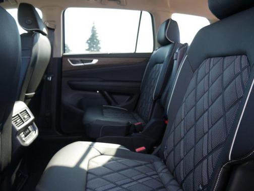 2026 Volkswagen Atlas 2.0T SEL Premium R-Line 4MOTION