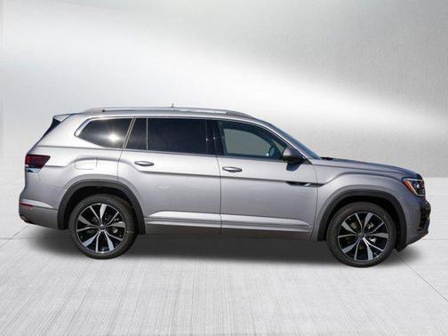 2026 Volkswagen Atlas 2.0T SEL Premium R-Line 4MOTION