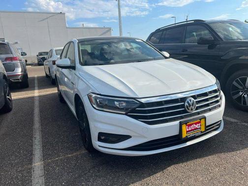 2019 Volkswagen Jetta 1.4T SEL Premium