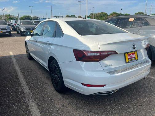 2019 Volkswagen Jetta 1.4T SEL Premium