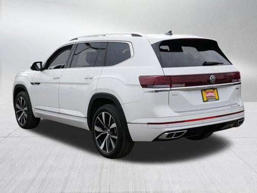 2025 Volkswagen Atlas 2.0T SEL Premium R-Line 4MOTION