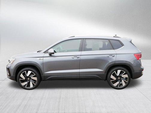 2024 Volkswagen Taos 1.5T SEL