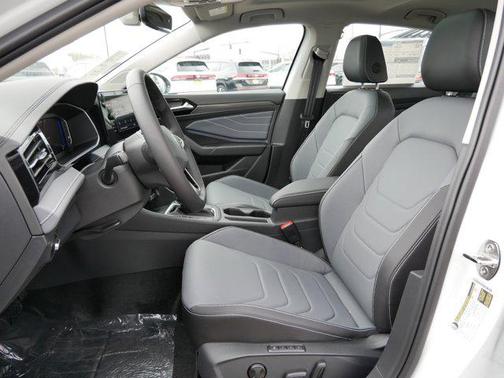 2025 Volkswagen Jetta 1.5T SEL