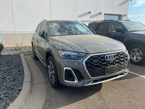 2023 Audi Q5 45 S line Premium Plus