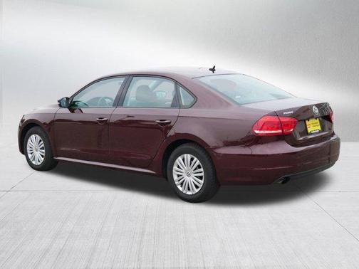 2014 Volkswagen Passat 1.8T S