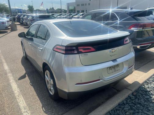 Silver Ice Metallic 2015 Chevrolet Volt Base