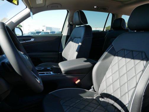2026 Volkswagen Atlas 2.0T SEL Premium R-Line 4MOTION