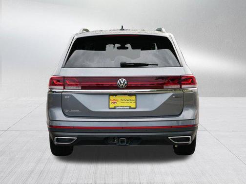 2024 Volkswagen Atlas 2.0T SE w/Technology 4MOTION