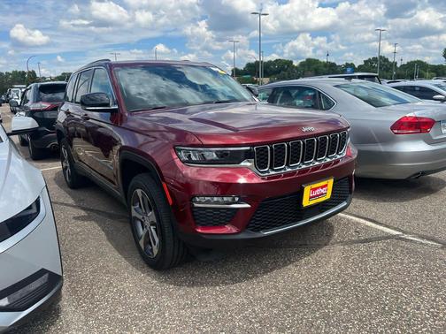 Velvet Red Pearlcoat 2023 Jeep Grand Cherokee 4xe Base