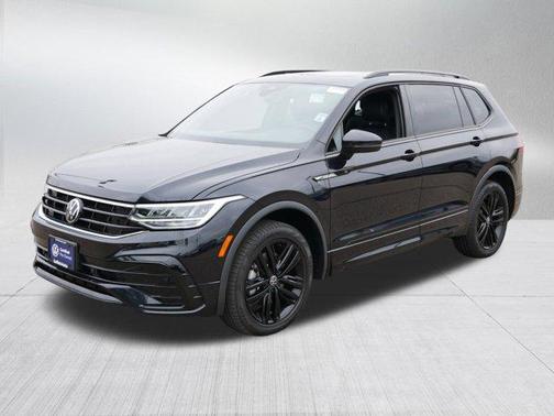 2022 Volkswagen Tiguan 2.0T SE R-Line Black 4MOTION